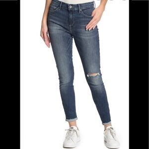 - NWT Lucky Brand Blue Ava Midrise Distress Jean Leggings skinny